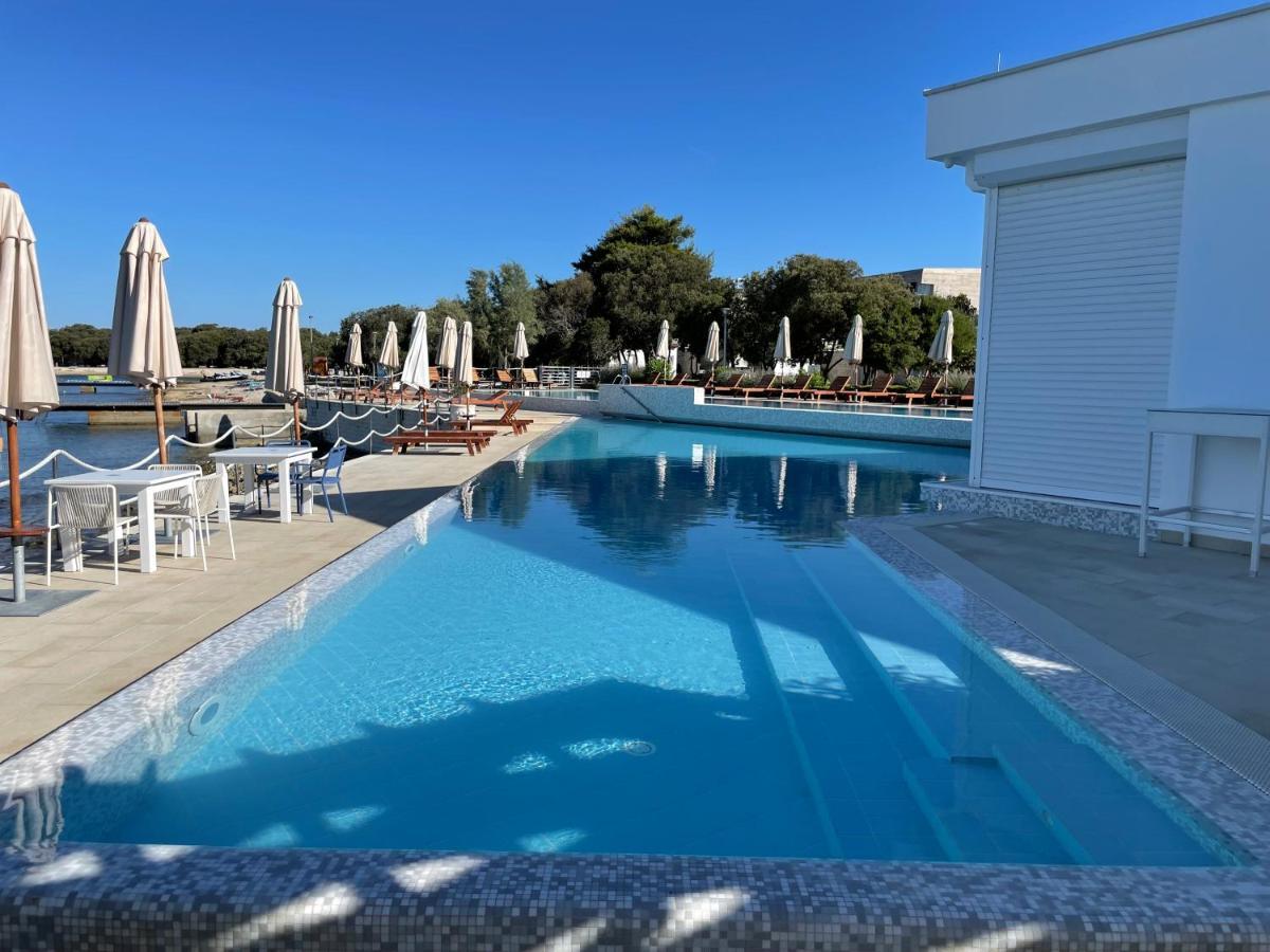 Luxury Two-Floor Apartment In Petrcane With Garden And Pool Exteriér fotografie