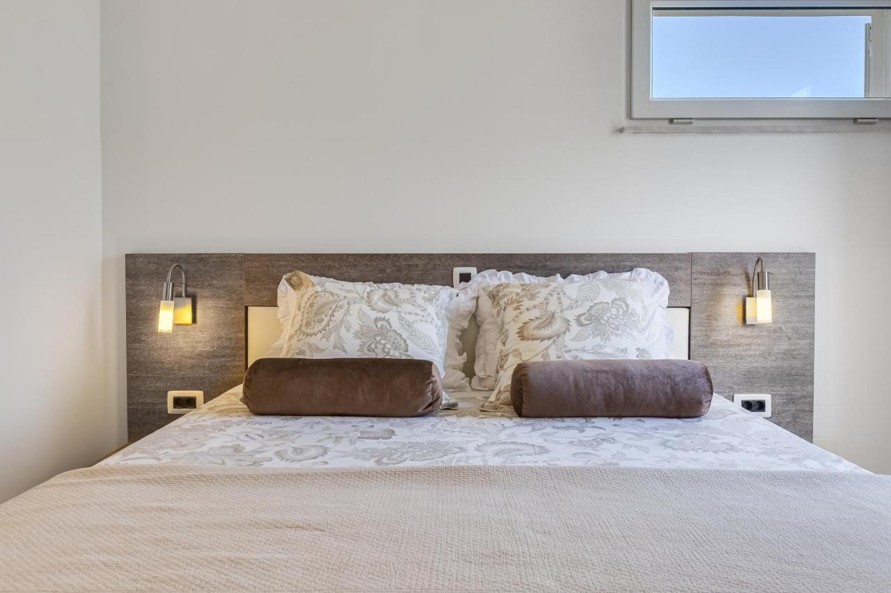 Luxury Two-Floor Apartment In Petrcane With Garden And Pool Exteriér fotografie