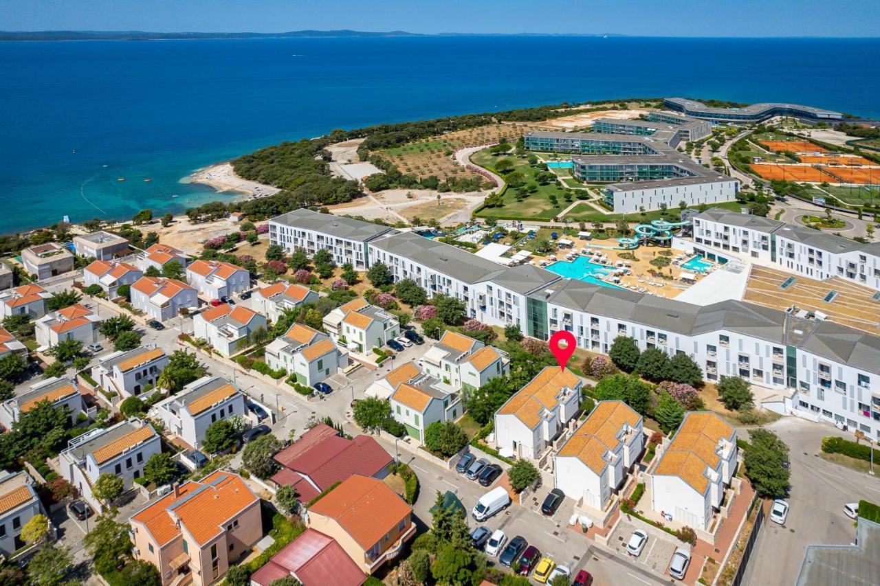 Luxury Two-Floor Apartment In Petrcane With Garden And Pool Exteriér fotografie